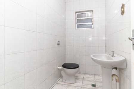 Casa para alugar com 55m², 2 quartos e 1 vagaBanheiro Social