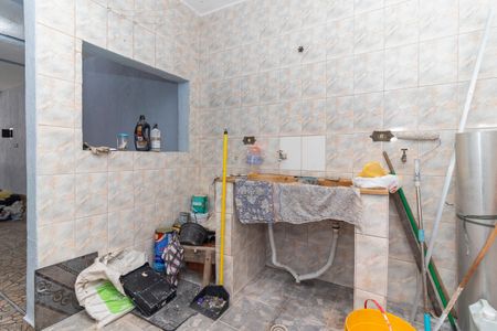 Casa para alugar com 55m², 2 quartos e 1 vagaÁrea de Serviço