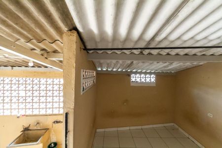 Casa à venda com 100m², 2 quartos e 1 vaga Casa à venda com 100m², 2 quartos e 1 vagaVista da Cozinha