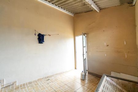 Casa à venda com 100m², 2 quartos e 1 vaga Casa à venda com 100m², 2 quartos e 1 vagaÁrea de Serviço