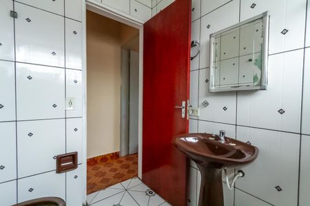 Casa à venda com 100m², 2 quartos e 1 vaga Casa à venda com 100m², 2 quartos e 1 vagaBanheiro