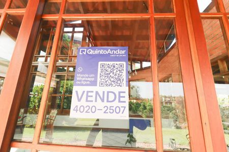 Casa de condomínio à venda com 771m², 3 quartos e 15 vagasPlaca