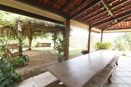 Casa de condomínio à venda com 771m², 3 quartos e 15 vagasQuintal