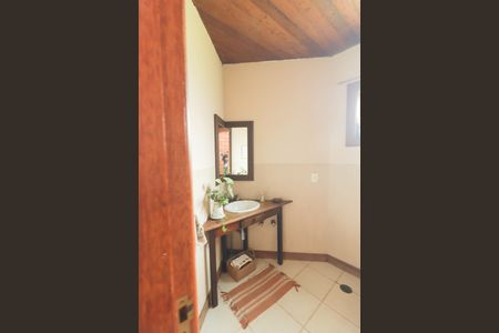 Casa de condomínio à venda com 771m², 3 quartos e 15 vagasLavabo