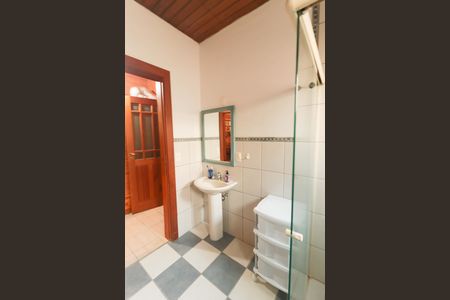 Casa de condomínio à venda com 771m², 3 quartos e 15 vagasBanheiro Social