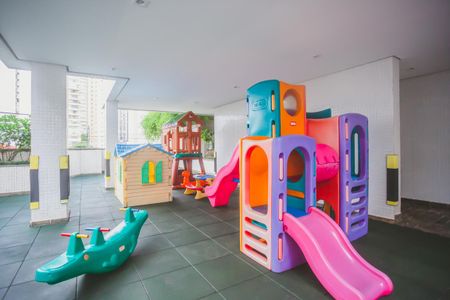 Apartamento à venda com 146m², 3 quartos e 2 vagasÁrea Comum - Playground