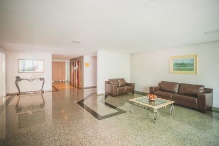 Apartamento à venda com 146m², 3 quartos e 2 vagasHall social