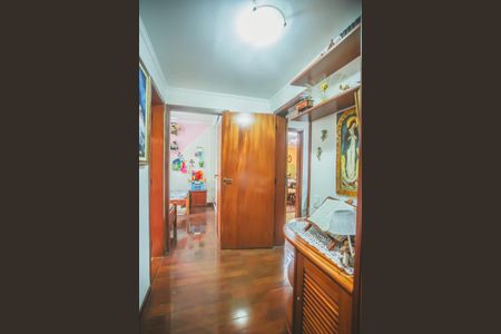 Apartamento à venda com 146m², 3 quartos e 2 vagasCorredor - Quartos