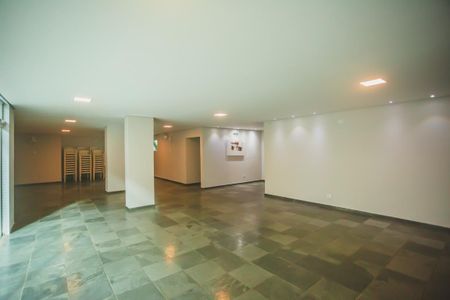Apartamento à venda com 146m², 3 quartos e 2 vagasÁrea comum - Salão de festas