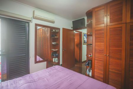 Apartamento à venda com 146m², 3 quartos e 2 vagasSuíte