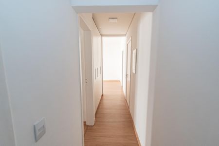 Apartamento à venda com 91m², 2 quartos e 1 vagaCorredor