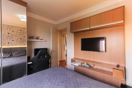 Apartamento à venda com 97m², 3 quartos e 2 vagasQuarto 1