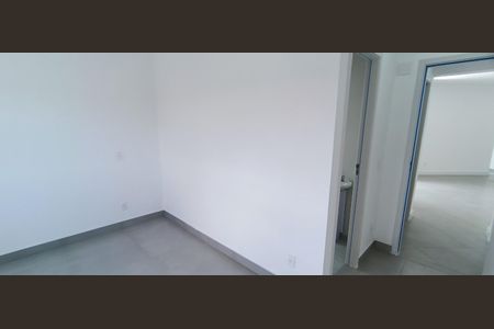 Apartamento para alugar com 82m², 2 quartos e 1 vagaSuíte