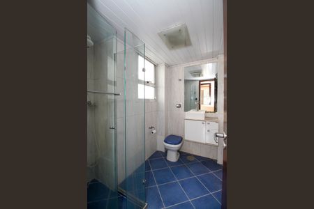 Apartamento à venda com 64m², 2 quartos e 1 vaga Apartamento à venda com 64m², 2 quartos e 1 vagaBanheiro