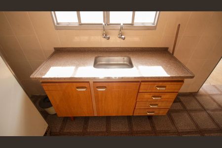 Casa à venda com 250m², 3 quartos e 4 vagasCasa 2 - Cozinha