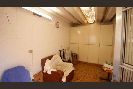 Casa à venda com 250m², 3 quartos e 4 vagasCasa 1 - Área de Serviço