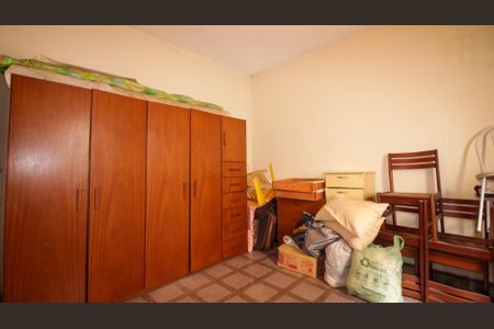 Casa à venda com 250m², 3 quartos e 4 vagasCasa 2 - Quarto 