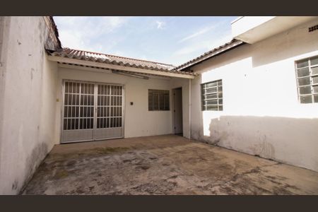 Casa à venda com 250m², 3 quartos e 4 vagasQuintal