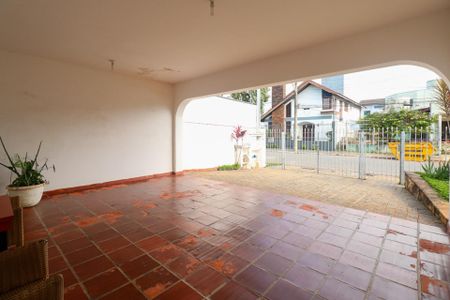Casa à venda com 259m², 4 quartos e 4 vagasGaragem