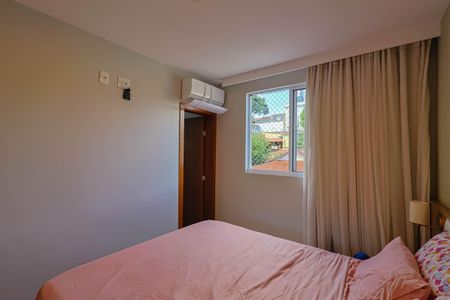 Apartamento à venda com 68m², 3 quartos e 2 vagas Apartamento à venda com 68m², 3 quartos e 2 vagasSuíte