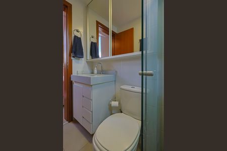 Apartamento à venda com 68m², 3 quartos e 2 vagas Apartamento à venda com 68m², 3 quartos e 2 vagasBanheiro da Suíte