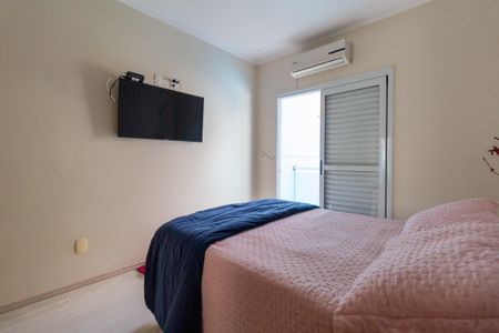 Casa à venda com 194m², 4 quartos e 2 vagas Casa à venda com 194m², 4 quartos e 2 vagasSuite 2