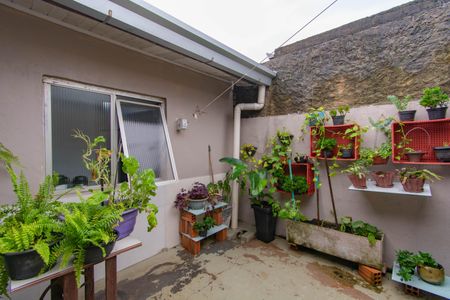 Casa à venda com 199m², 2 quartos e 1 vaga Casa à venda com 199m², 2 quartos e 1 vagaÁrea Externa