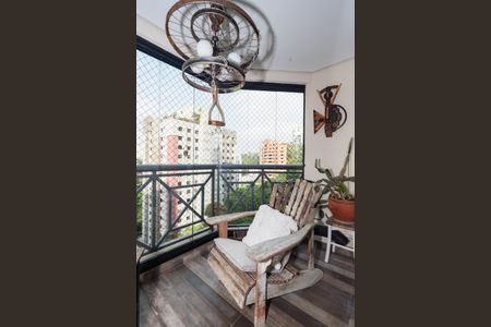 Apartamento à venda com 125m², 2 quartos e 2 vagasVaranda da Sala