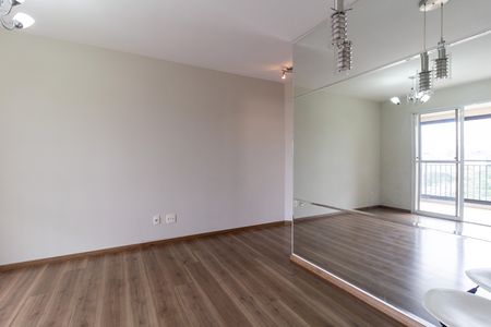 Apartamento à venda com 66m², 2 quartos e 1 vaga Apartamento à venda com 66m², 2 quartos e 1 vagaSala