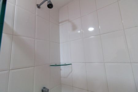 Apartamento à venda com 66m², 2 quartos e 1 vaga Apartamento à venda com 66m², 2 quartos e 1 vagaBanheiro