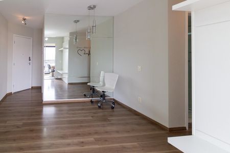 Apartamento à venda com 66m², 2 quartos e 1 vaga Apartamento à venda com 66m², 2 quartos e 1 vagaSala