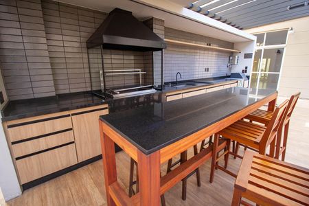 Apartamento à venda com 66m², 2 quartos e 1 vaga Apartamento à venda com 66m², 2 quartos e 1 vagaÁrea comum - Churrasqueira