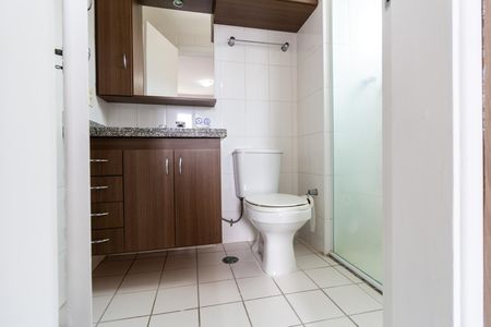 Apartamento à venda com 66m², 2 quartos e 1 vaga Apartamento à venda com 66m², 2 quartos e 1 vagaBanheiro da Suíte