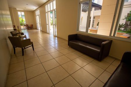 Apartamento à venda com 66m², 2 quartos e 1 vaga Apartamento à venda com 66m², 2 quartos e 1 vagaÁrea comum - Hall