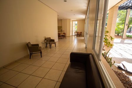 Apartamento à venda com 66m², 2 quartos e 1 vaga Apartamento à venda com 66m², 2 quartos e 1 vagaÁrea comum - Hall