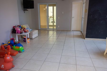 Apartamento à venda com 66m², 2 quartos e 1 vaga Apartamento à venda com 66m², 2 quartos e 1 vagaÁrea Comum - Brinquedoteca