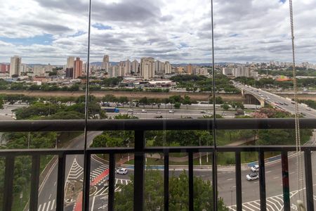 Apartamento à venda com 66m², 2 quartos e 1 vaga Apartamento à venda com 66m², 2 quartos e 1 vagaVista da Varanda da Sala