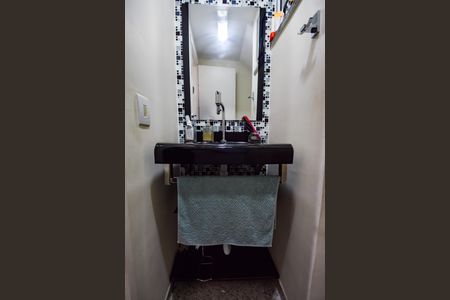 Casa de condomínio à venda com 75m², 3 quartos e 1 vagaLavabo