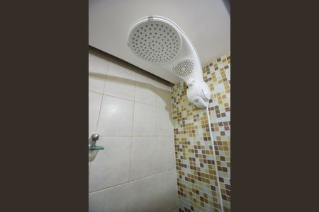 Casa de condomínio à venda com 75m², 3 quartos e 1 vagaBanheiro da Suíte 2