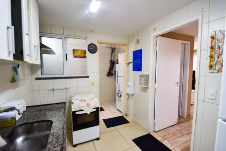 Casa de condomínio à venda com 75m², 3 quartos e 1 vagaCozinha