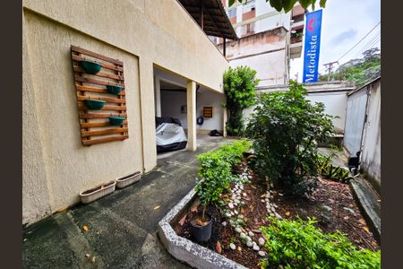 Casa de condomínio à venda com 75m², 3 quartos e 1 vagaÁrea comum