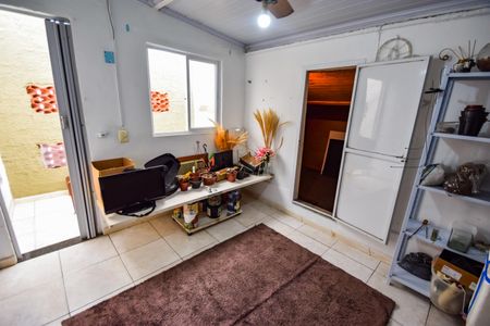 Casa de condomínio à venda com 75m², 3 quartos e 1 vagaQuarto de Serviço