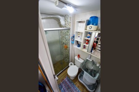 Casa de condomínio à venda com 75m², 3 quartos e 1 vagaBanheiro da Suíte 2