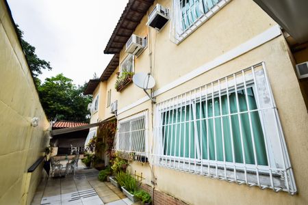 Casa de condomínio à venda com 75m², 3 quartos e 1 vagaFachada da Casa