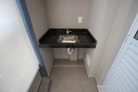 Apartamento para alugar com 55m², 1 quarto e 1 vagaÁrea de Serviço