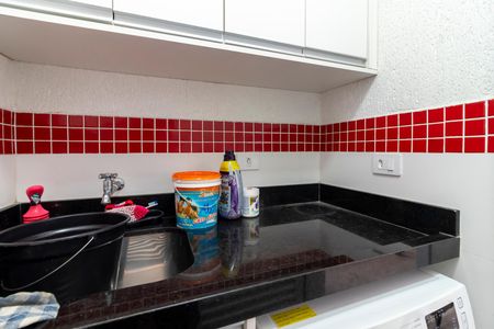 Casa à venda com 432m², 5 quartos e 5 vagas Casa à venda com 432m², 5 quartos e 5 vagasÁrea de Serviço