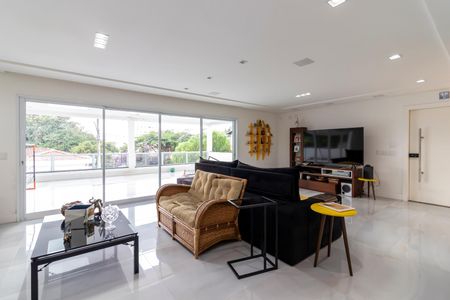 Casa à venda com 432m², 5 quartos e 5 vagas Casa à venda com 432m², 5 quartos e 5 vagasSala de Visitas