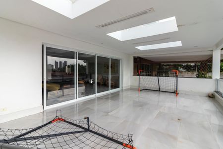 Casa à venda com 432m², 5 quartos e 5 vagas Casa à venda com 432m², 5 quartos e 5 vagasVaranda da Sala