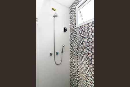 Casa à venda com 432m², 5 quartos e 5 vagas Casa à venda com 432m², 5 quartos e 5 vagasBanheiro 2