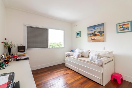 Casa à venda com 432m², 5 quartos e 5 vagas Casa à venda com 432m², 5 quartos e 5 vagasQuarto 2 - Suíte